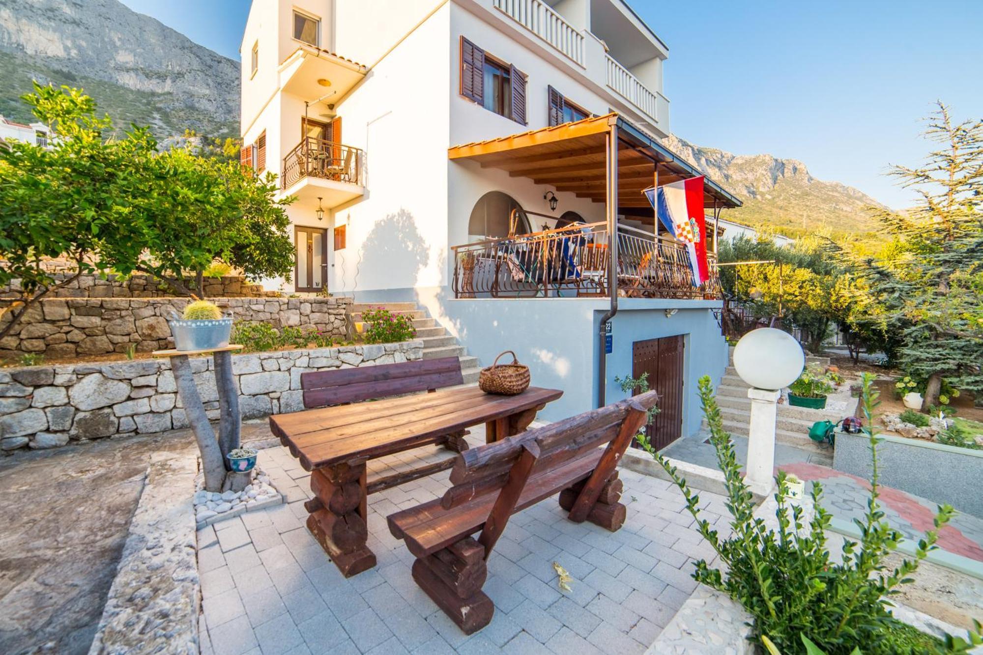 Apartment Mande Brist Exterior photo